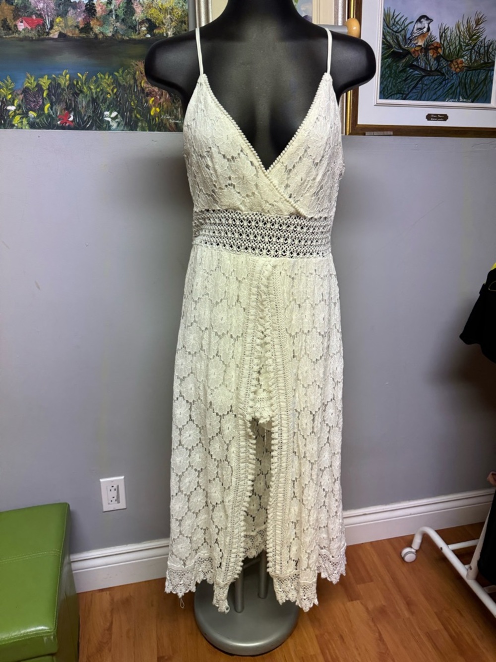 Cupshe White Lace Maxi Dress with Crochet Waist. In perfect condition . White . - Picture 6 of 9